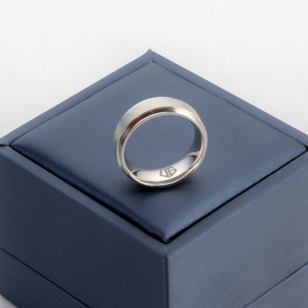 UG Silver Orum Ring