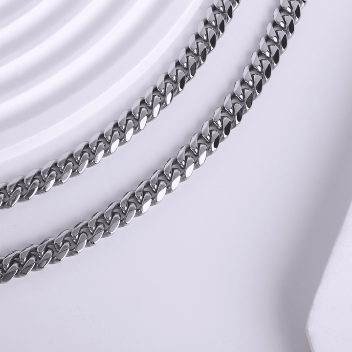 UG Steel Chain 8MM