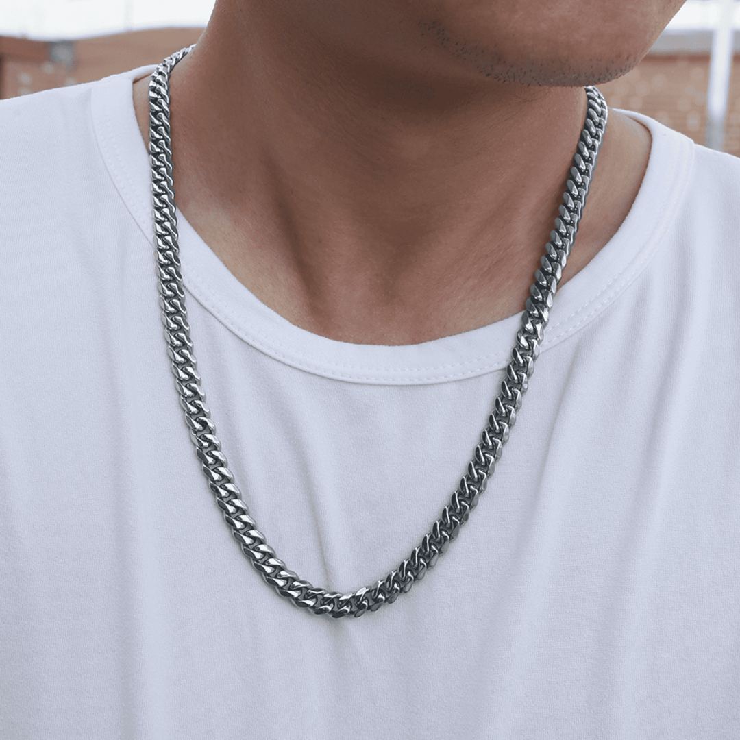 UG Steel Chain 8MM